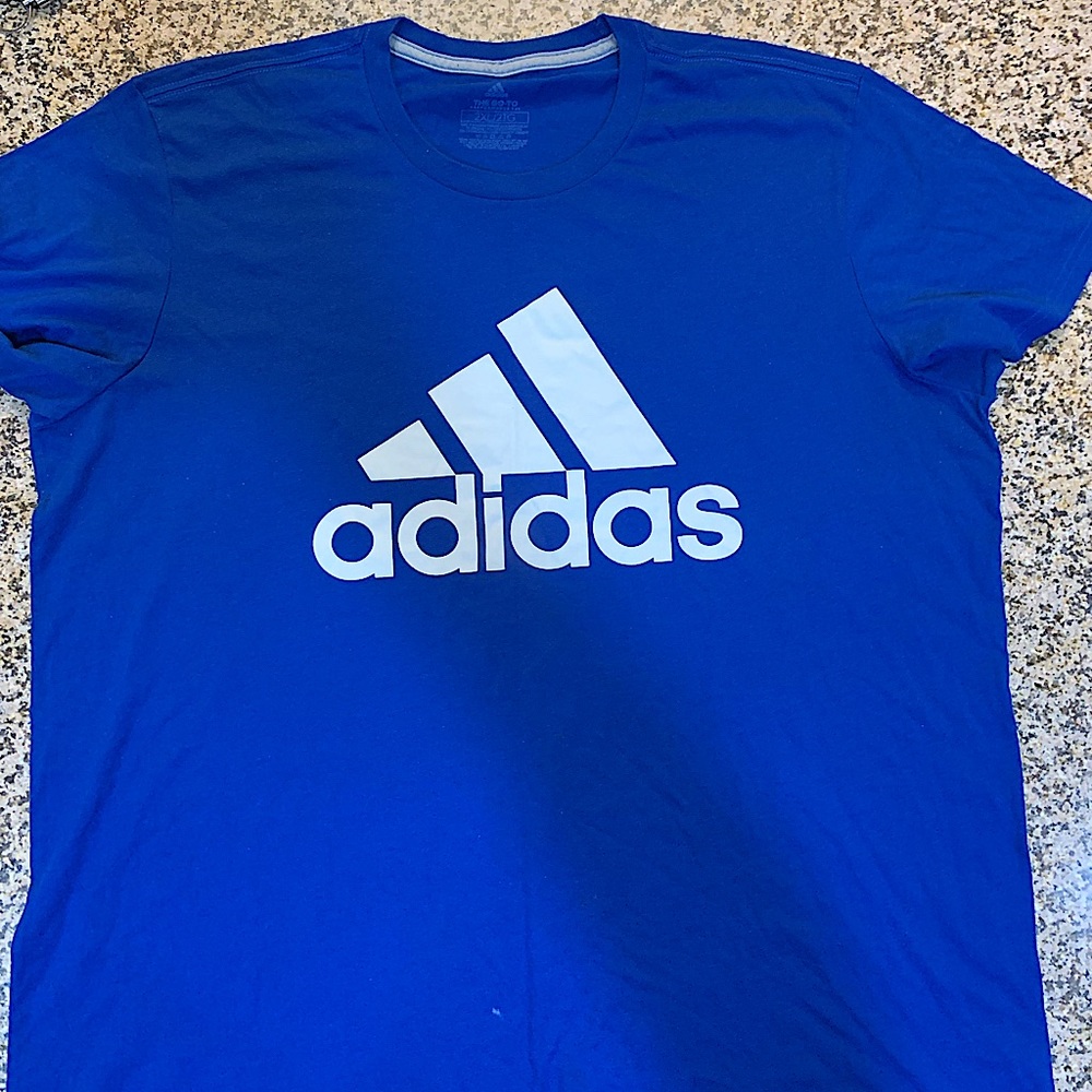 Adidas shirt xxl